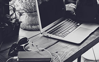 昔日豪门何以沦落至此？热刺连场不胜图多尔下课，离降级只差一步